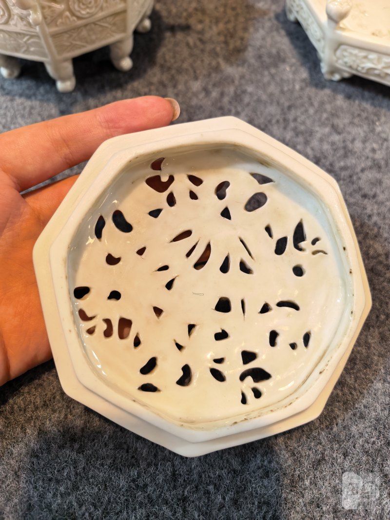 明 德化窑马可波罗熏香炉 - 图14